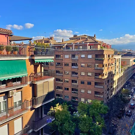 Home4u Pedro Antonio 아파트 *